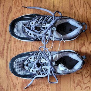 New With Tags Gray and Black Boys Tennis Shoes / Sneakers Size 4.5